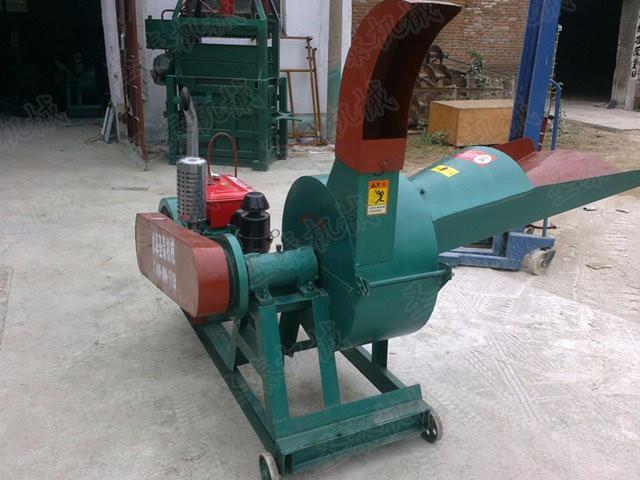 秸（jiē）秆揉搓机