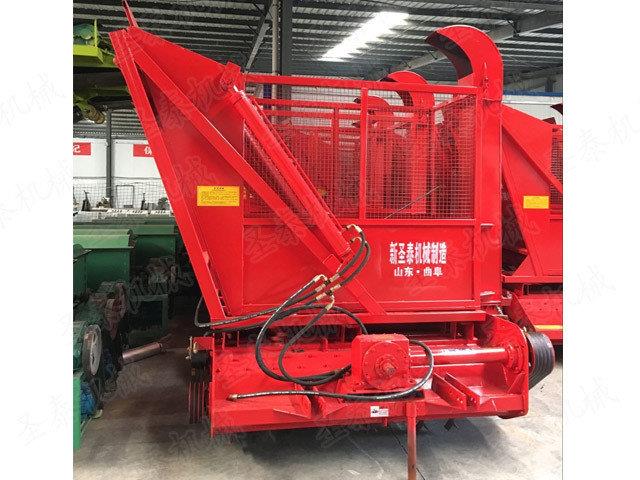 回收機可一次完（wán）成對玉米秸杆、棉花（huā）秸稈（gǎn），牧草等農作物秸杆的切割（gē）、收成