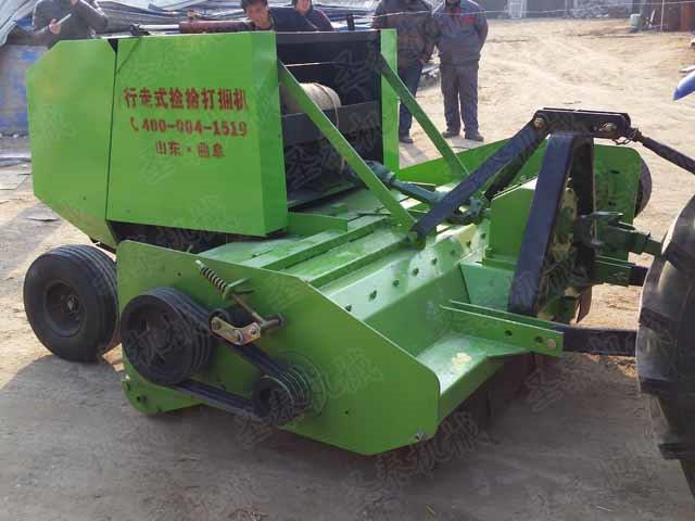 高溫天氣行車，要時刻注意檢（jiǎn）查冷卻水量，注意水溫表（biǎo）