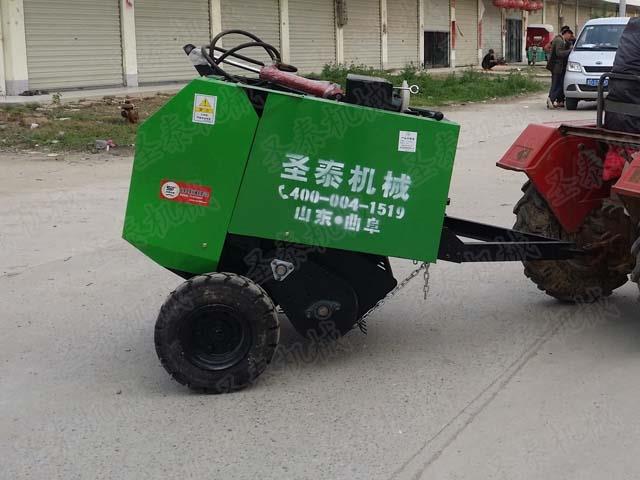 打捆之後，草（cǎo）捆的體積能縮小到三分之二以上