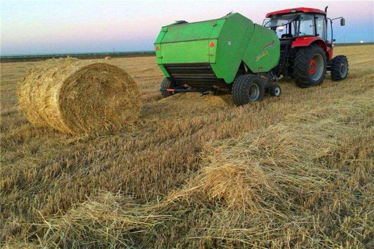 秸稈打捆（kǔn）機