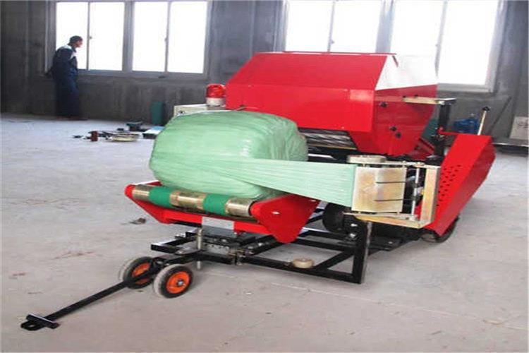 打捆包膜（mó）機