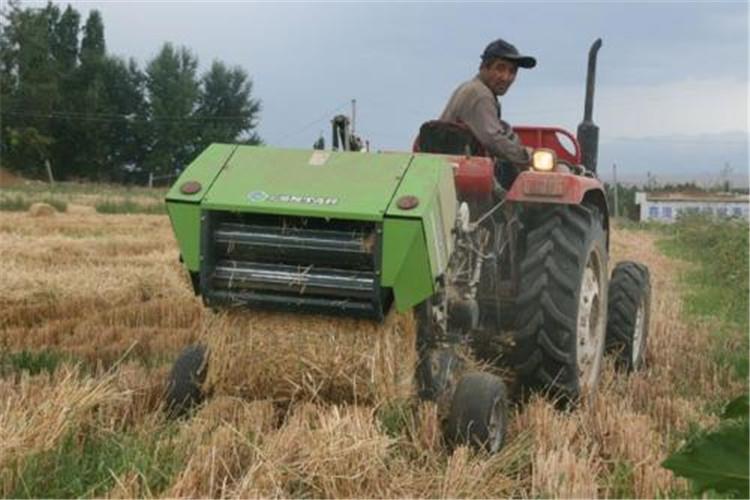 機（jī）油（yóu）作為秸稈打捆機的動力來源，在設備使（shǐ）用中發揮著重要（yào）的作用