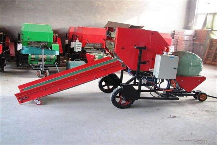 打捆包膜（mó）一體機在使用過程中，嚴禁撿拾器彈齒耙地