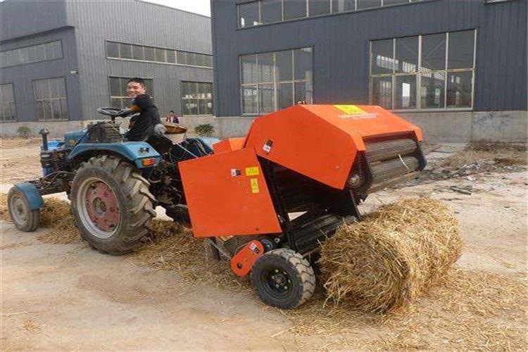 秸稈打捆機在進行定期檢查、調整和潤滑前（qián），需要對其進行清理