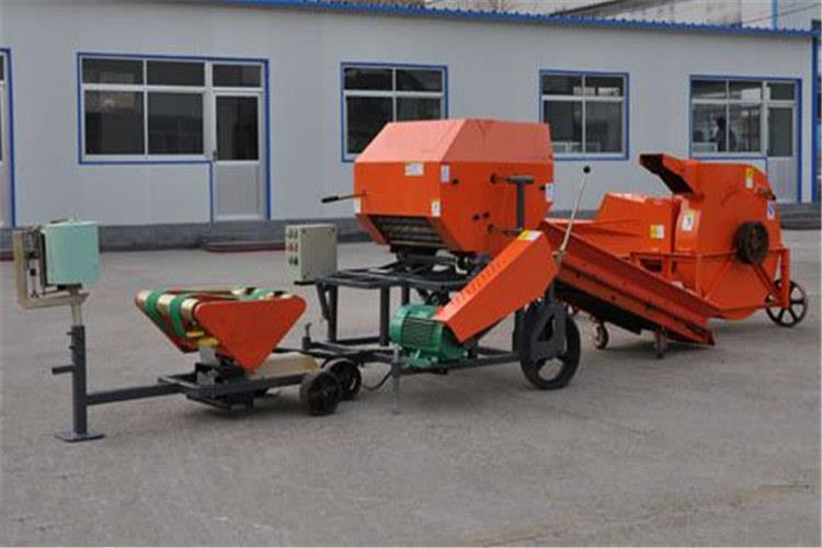 安裝打捆包膜機或者在生產打包機（jī）時，請務必使用手套、保護眼鏡、口罩，如不使用，以保障生產安（ān）全