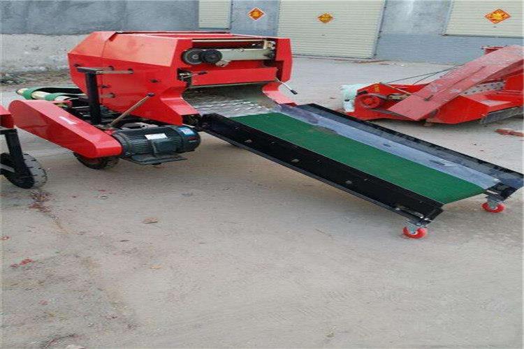 打捆（kǔn）包（bāo）膜一體機通過機器的前麵固定位置時，人工喂養（yǎng），固定的位置和活動一些密度的接觸位置