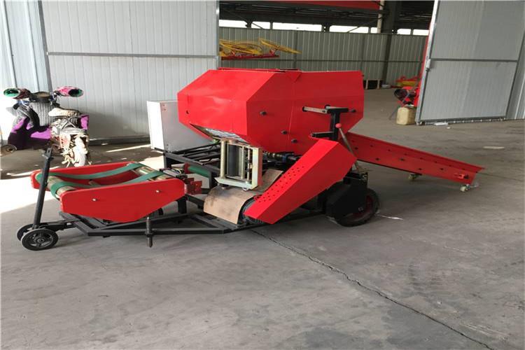 打捆（kǔn）包（bāo）膜一體機（jī）要及時的（de）檢查，對於（yú）一些部件有鬆動的要及時擰緊