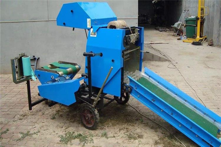 再者就是我們在使（shǐ）用打捆包膜機的時候記得要注意對秸稈打捆機的各個零部件進行必要的維修和（hé）檢查