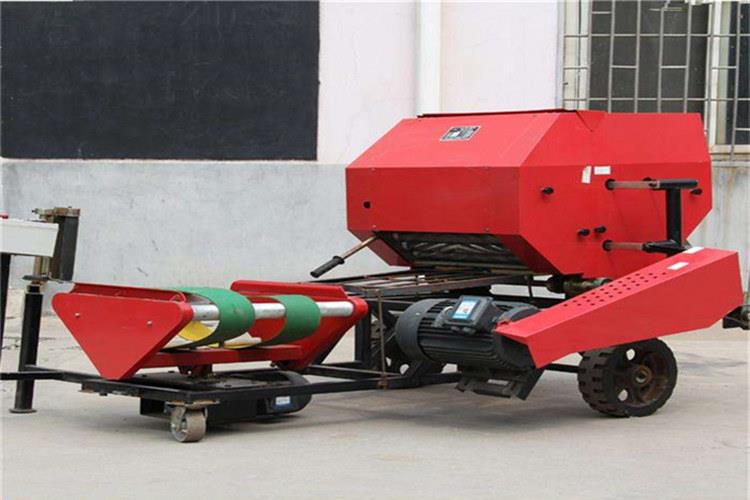 減速（sù）機使用前必須加一次齒輪油，此後每四個月更換一次