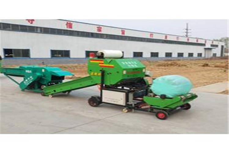 青貯打捆機長期使用（yòng），又未能及時（shí）清潔與保養，致使機器內積有贓物，使送帶不順暢（chàng）自如，應多作清潔保（bǎo）養（yǎng）