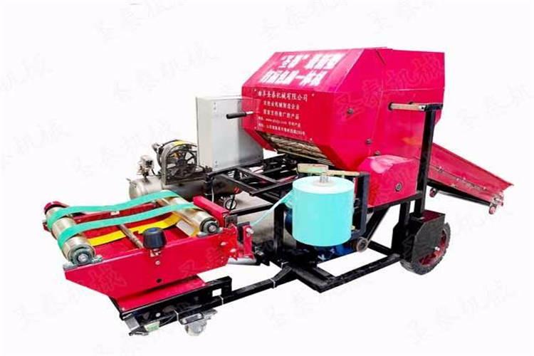 圓形打捆包膜機是青貯、微貯包膜用（yòng）設備。使用（yòng）本（běn）機器可將捆紮好的鮮（xiān）秸稈類和鮮草類圓草捆進行自動包膜